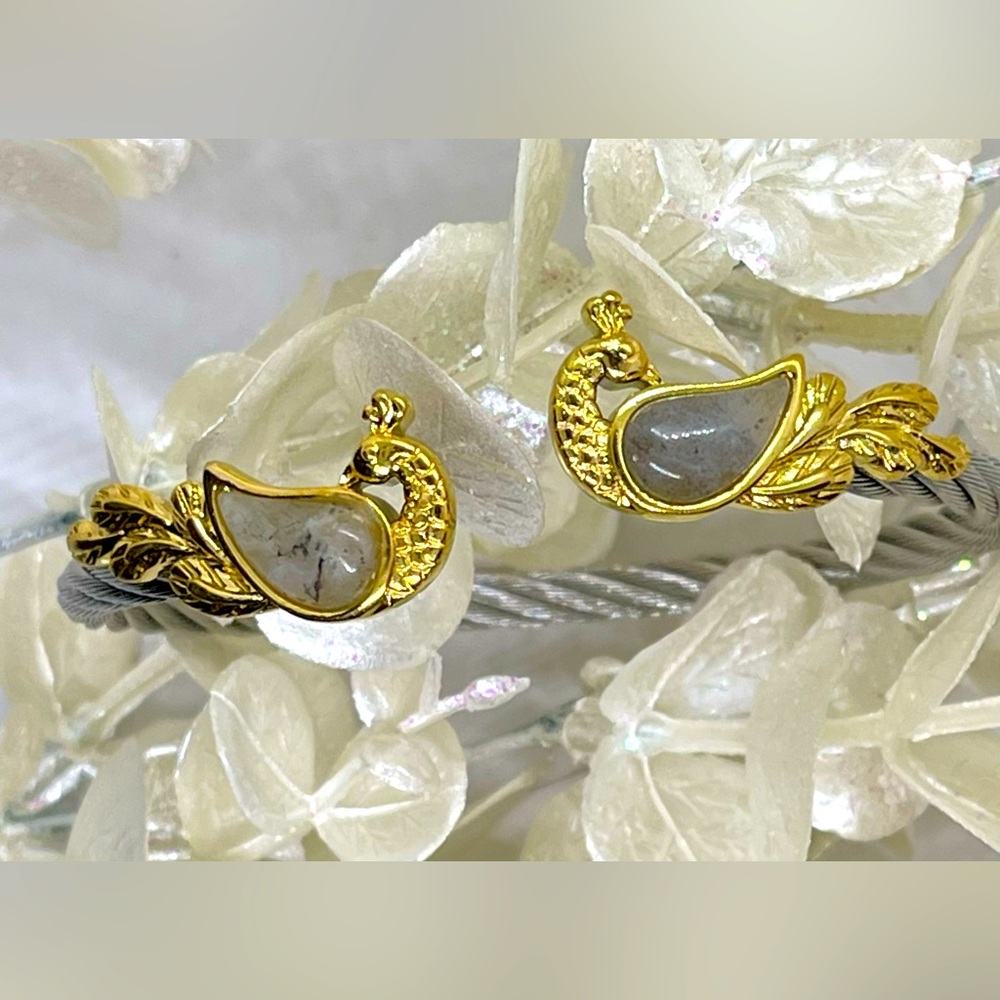 Labradorite Bangle Bracelet - Picture 2 of 3